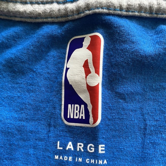 Dallas Mavericks NBA T-shirt size large - Picture 3 of 4